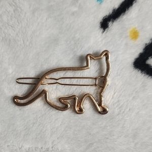 Gold Cat Hair Clip